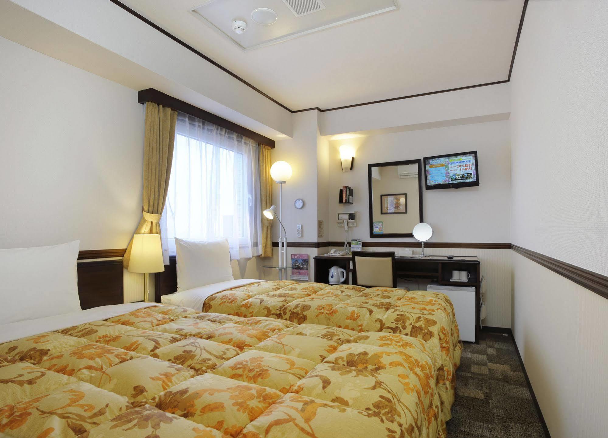 Toyoko Inn Osaka Jr Noda Ekimae Экстерьер фото
